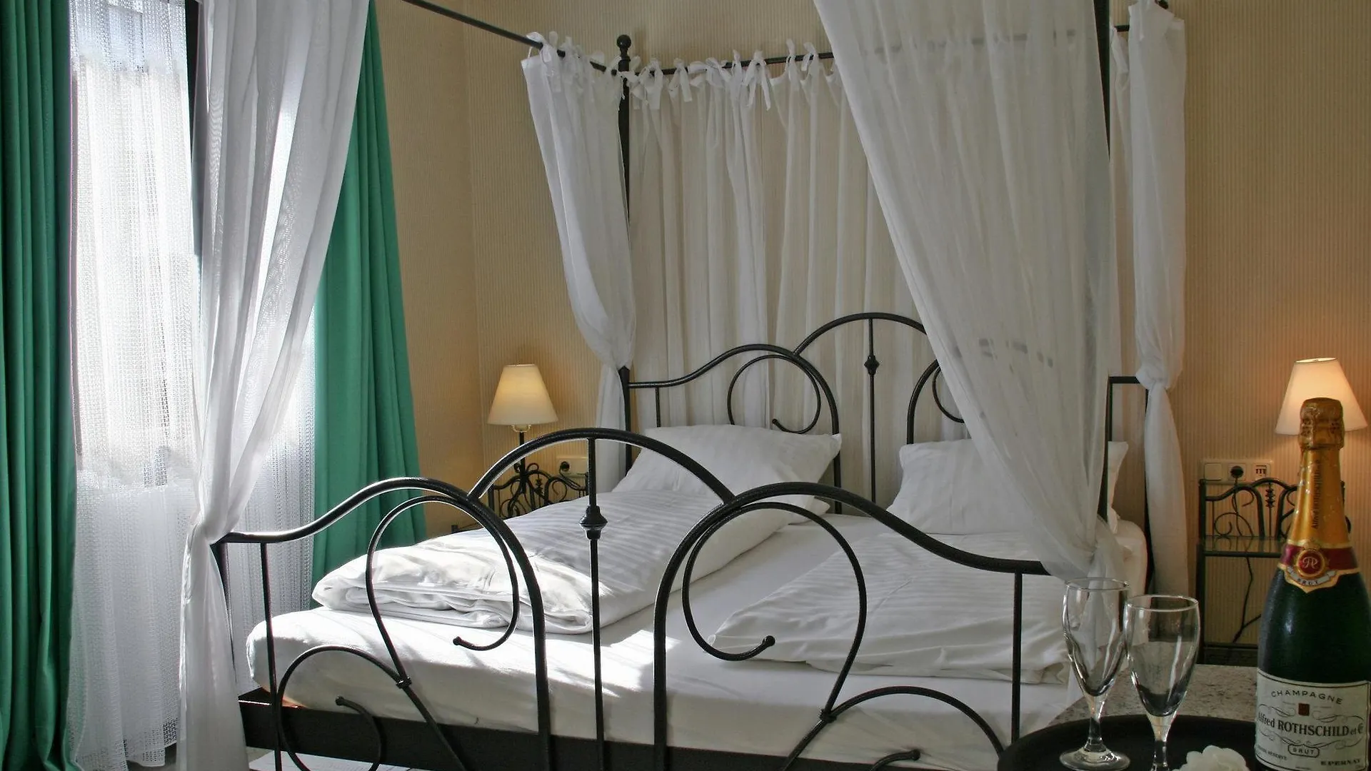 Hotel Cristal Neurenberg