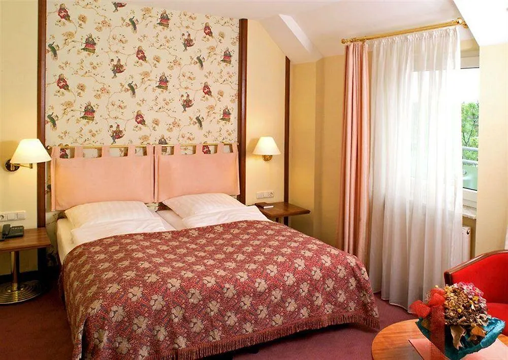 Hotel Cristal Neurenberg