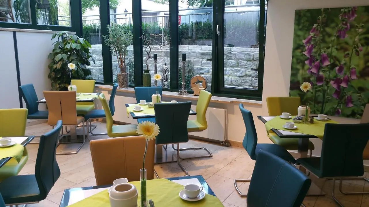 Hotel Cristal Neurenberg 3*,  Duitsland